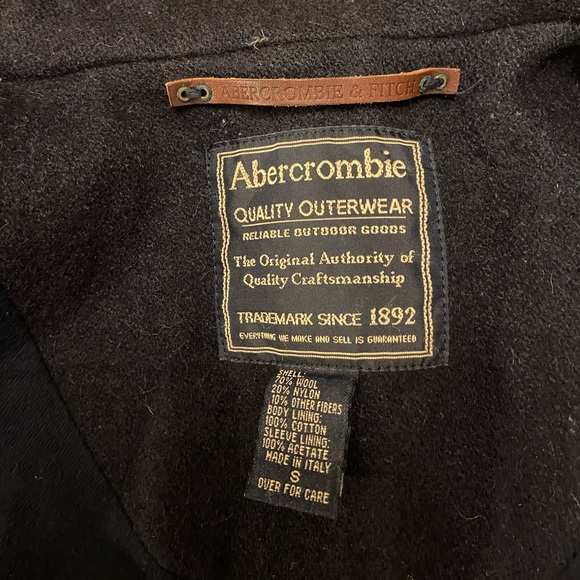 Vintage Navy Abercrombie and Fitch Wool Peacoat - Picture 7 of 8
